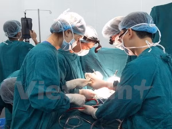 Organización taiwanesa apoya a niños pobres en región central de Vietnam ảnh 1