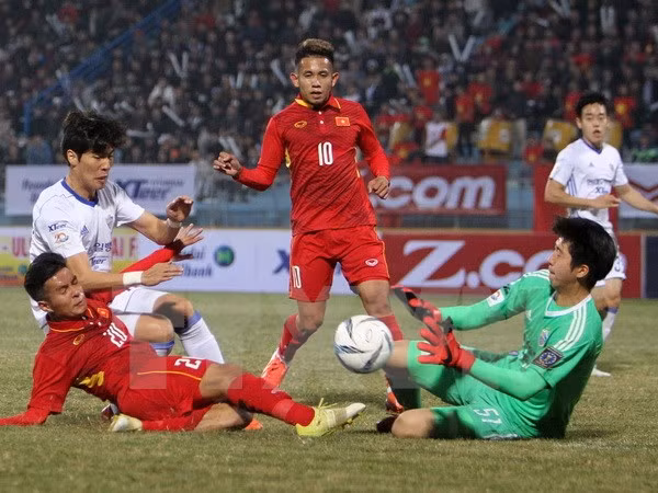 Seleccionan a futbolistas vietnamitas para ronda final de Campeonato Asiático sub-23 ảnh 1