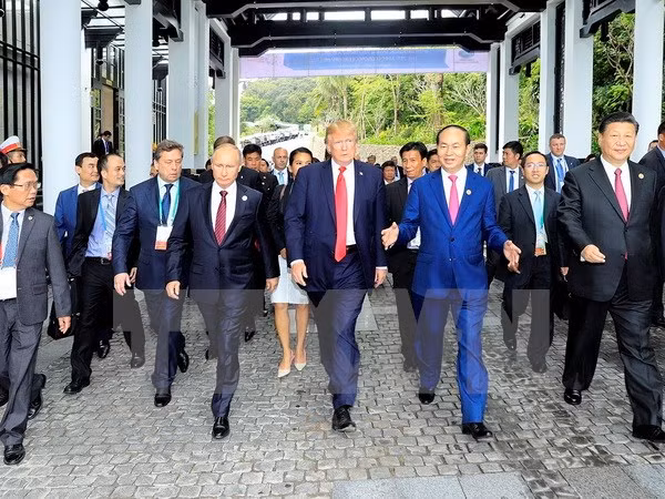 Periódico camboyano elogia labor de diplomacia multilateral de Vietnam ảnh 1