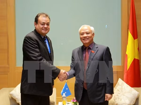 Parlamentos de Vietnam y Estados Federados de Micronesia buscan mejorar cooperación legislativa ảnh 1