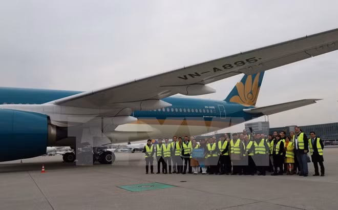 Vietnam Airlines opera vuelos a Alemania con Airbus A350 ảnh 1
