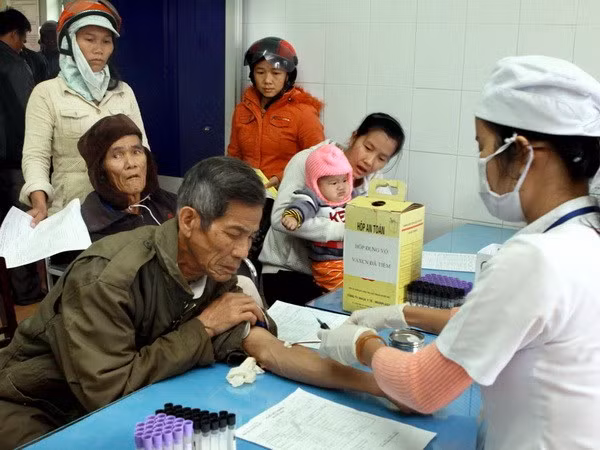 Destacan en Vietnam esfuerzos por garantizar bienestar social para la población ảnh 1