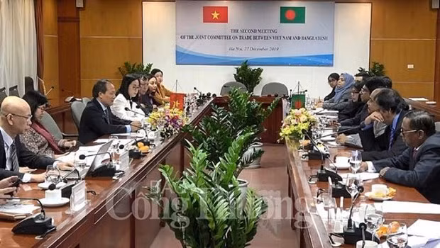 Debaten medidas para elevar intercambio comercial entre Vietnam y Bangladés ảnh 1