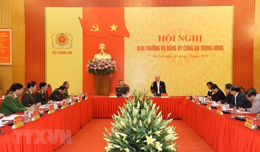 Destaca máximo dirigente de Vietnam contribuciones de la Policía Popular Nacional ảnh 1