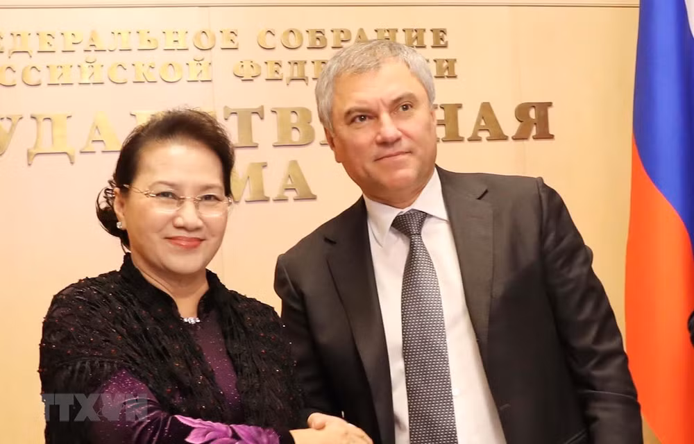 Patentiza máxima legisladora vietnamita importancia de la asociación estratégica integral con Rusia ảnh 1