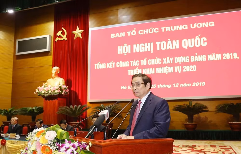 Partido Comunista de Vietnam cuenta con más de 143 mil nuevos miembros en 2019 ảnh 1