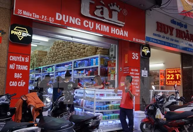 Vietnam: Casi 40 mil empresas creadas en primeros cuatro meses del año ảnh 1