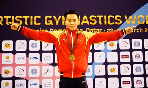 Gimnasta vietnamita conquista medalla de oro en competencia continental ảnh 1