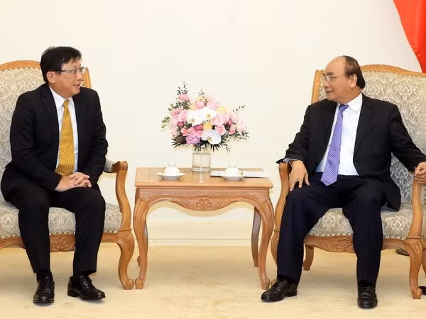 Premier vietnamita recibe a presidente del grupo japonés Sojitz ảnh 1