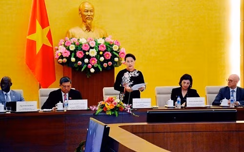 Vietnam dispuesta a estrechar coordinación con Red Parlamentaria sobre BM y FMI ảnh 1