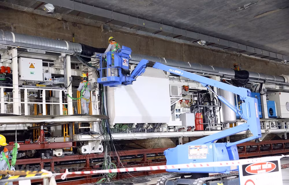 Completarán tuneladora de tramo subterráneo del metro Hanoi ảnh 2