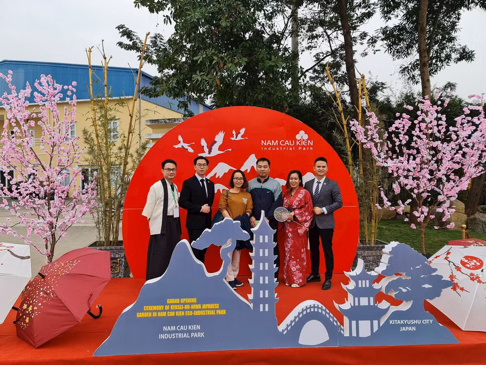 Inauguran jardín japonés en provincia norvietnamita de Hai Phong ảnh 1