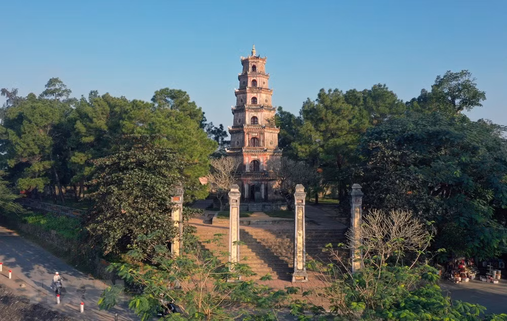 Thien Mu - la pagoda más antigua de la ciudad imperial de Hue ảnh 1