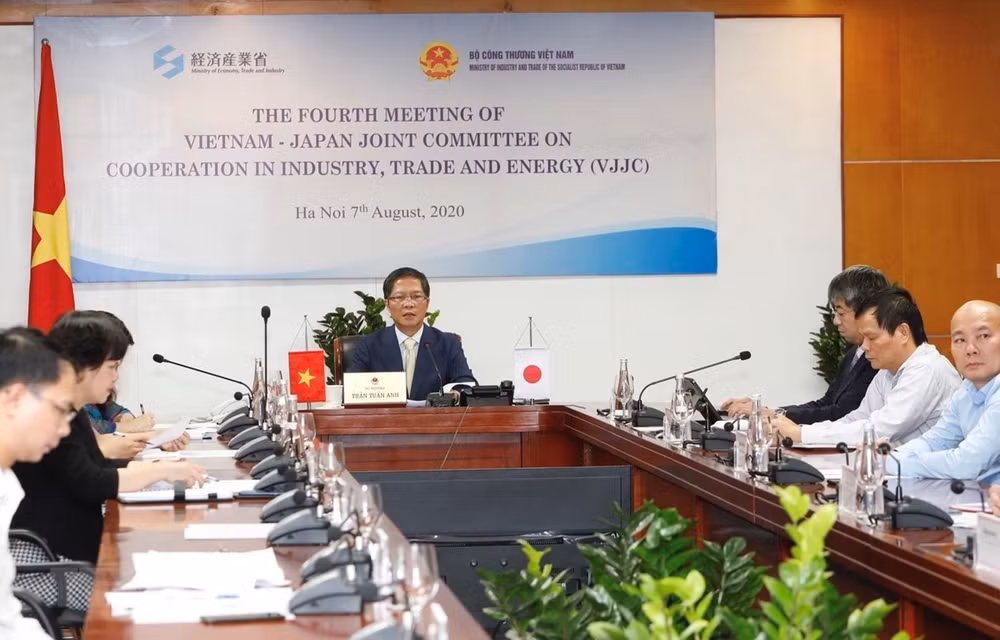 Promueven Vietnam y Japón cooperación comercial y energética ảnh 1