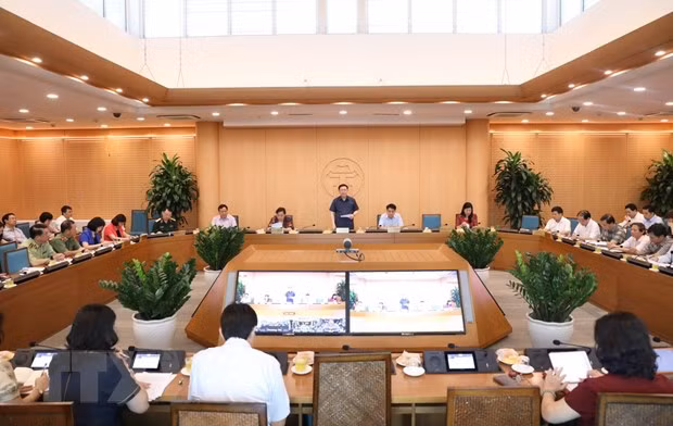 Hanoi despliega medidas urgentes en combate al COVID-19 ảnh 1