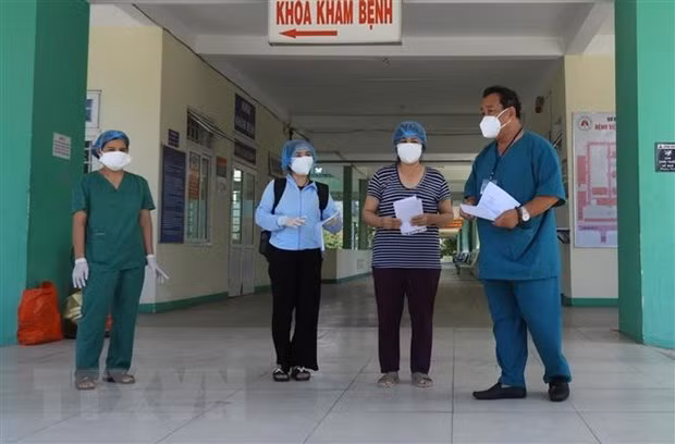 Reportan otros dos recuperados del COVID-19 en Da Nang ảnh 1