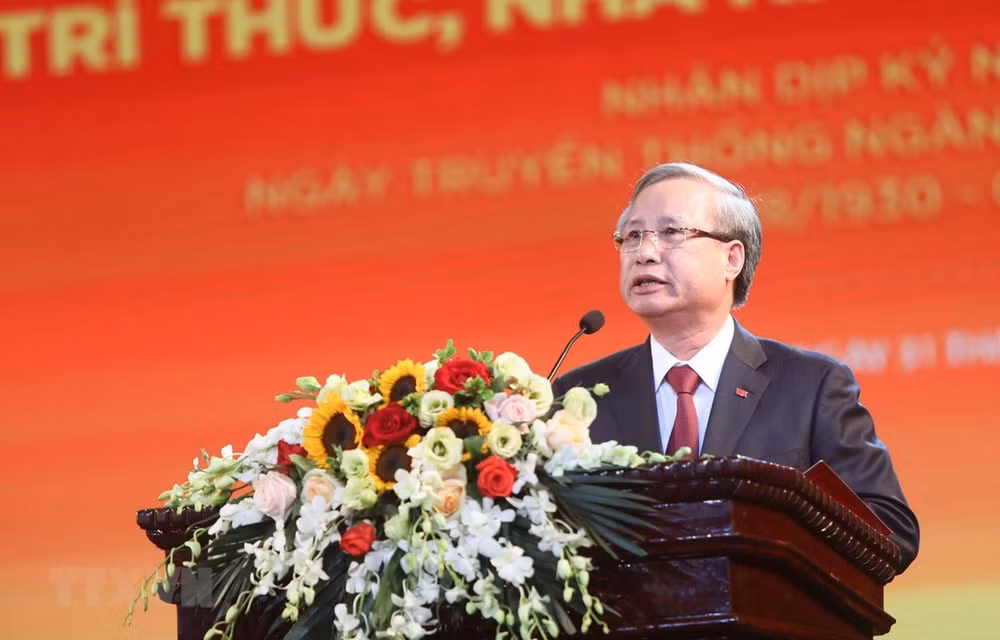 Promueve Vietnam papel de intelectuales, científicos y artistas en desarrollo nacional ảnh 1