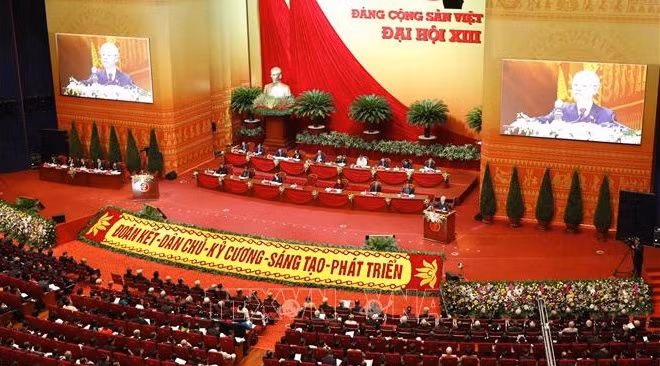 Vietnam busca fortalecer relaciones con Francia ảnh 1