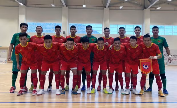 Selección vietnamita de futsal comienza su preparación para Copa Mundial ảnh 1