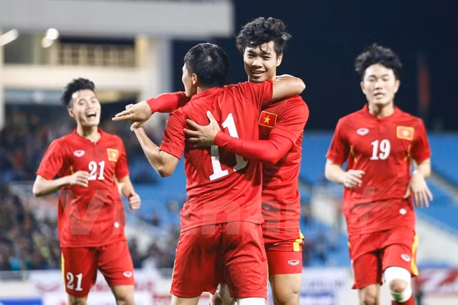 Buen desarrollo de cooperación Vietnam – Sudcorea en fútbol ảnh 1