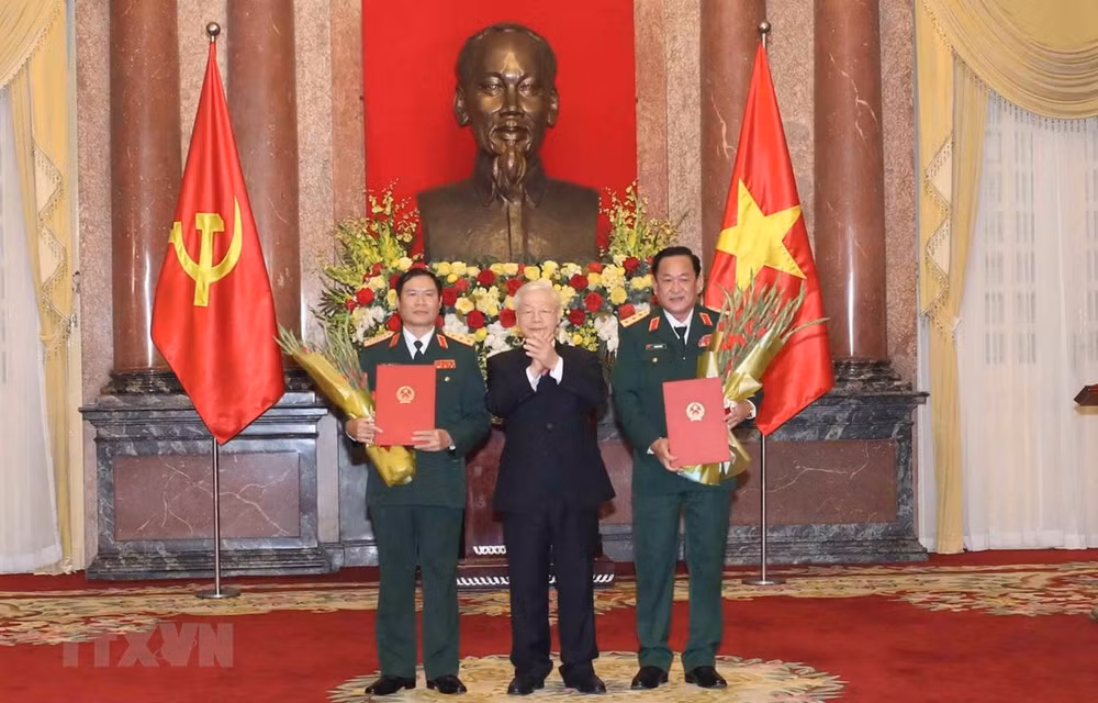 Promueven a rango de coronel general a viceministros de Defensa de Vietnam ảnh 1