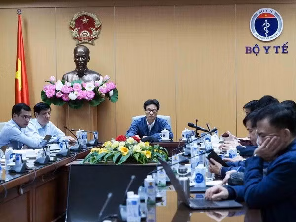 Vietnam extrema medidas después de detección de dos nuevos casos del contagio local ảnh 1