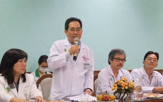 Vietnam realiza con éxito primer autotrasplante de células madre en bebé de 32 meses ảnh 1