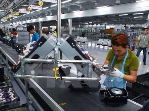 Vietnam atrae casi 20 mil millones de dólares de inversión extranjera en primera mitad de 2017 ảnh 1