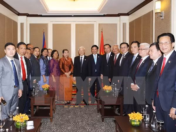 Asociaciones de amistad de Vietnam y Camboya fortalecen cooperación ảnh 1