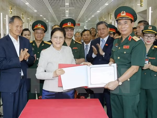 Buscan consolidar lazos multisectoriales entre provincias de Vietnam y Laos ảnh 1