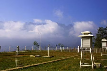 Empeñados Vietnam y China en impulsar colaboración en meteorología ảnh 1