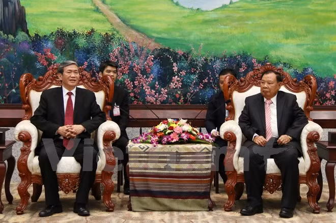 Vietnam y Laos profundizan nexos de solidaridad especial ảnh 1