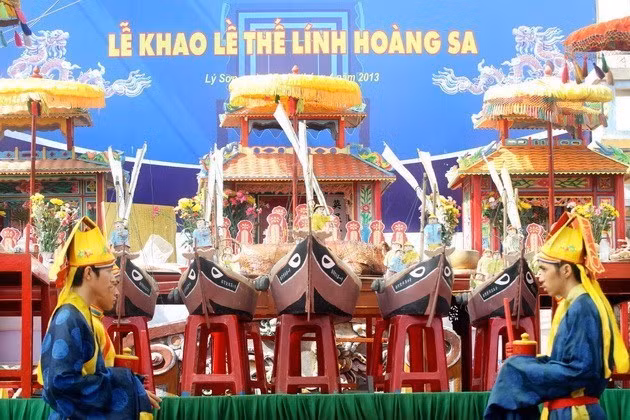 Revive rito de homenaje a patrulleros de Hoang Sa ảnh 1 Revive rito de homenaje a patrulleros de Hoang Sa ảnh 1