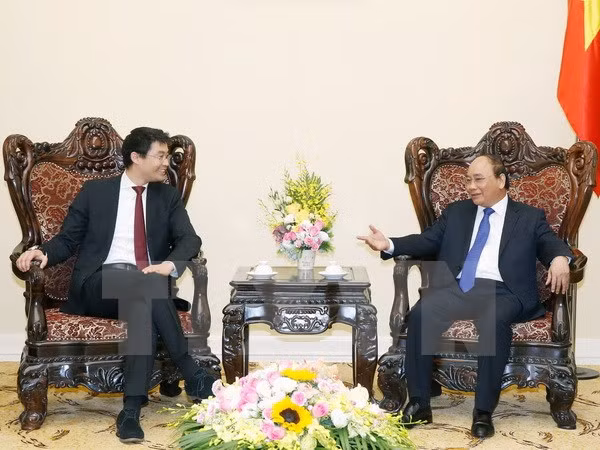Dispuesto Foro Económico Mundial para ayudar a Vietnam en desarrollo socioeconómico ảnh 1