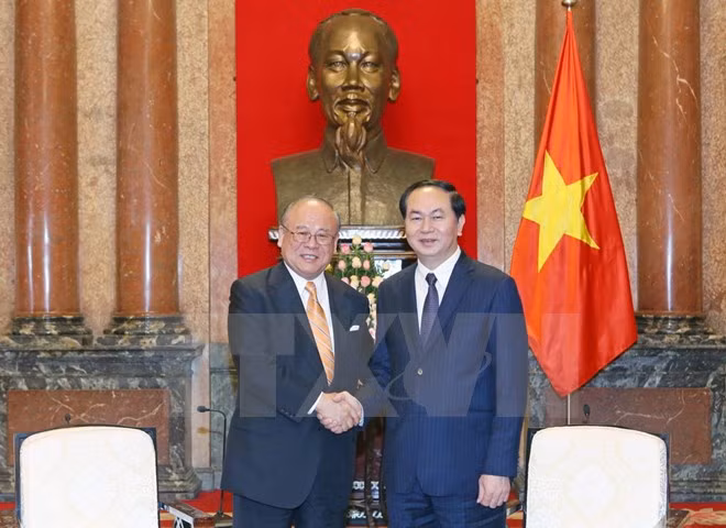 Vietnam prioriza los nexos con Japón en su política exterior, afirma presidente ảnh 1