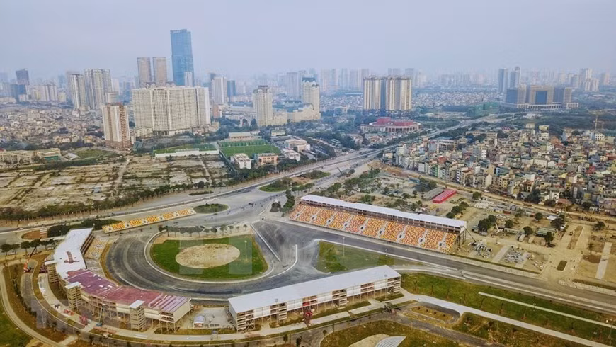 Acelera Hanoi los últimos preparativos para carrera de F1 ảnh 1