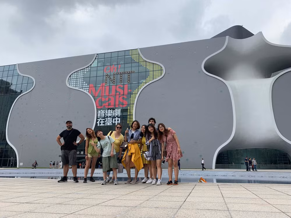 Fortalecen actividades voluntarias de jóvenes vietnamitas en el mundo ảnh 1