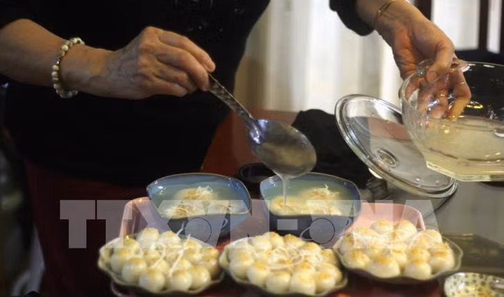 'Banh Troi' y 'Banh Chay': delicias de fiesta tradicional ảnh 1