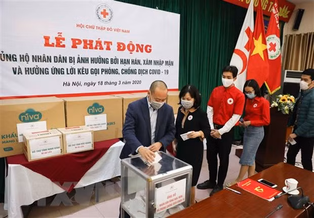 Cruz Roja de Vietnam llama a apoyar a pobladores afectados por sequía y la lucha contra el COVID-19 ảnh 1