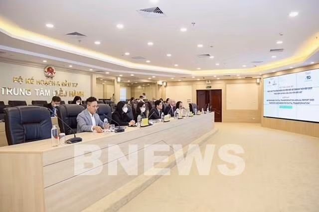 Anuncian informe anual sobre la transformación digital 2021 en Vietnam ảnh 2