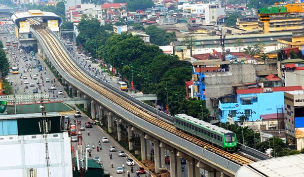 Implementarán soluciones sincrónicas para reducir accidentes y atascos en Vietnam ảnh 1