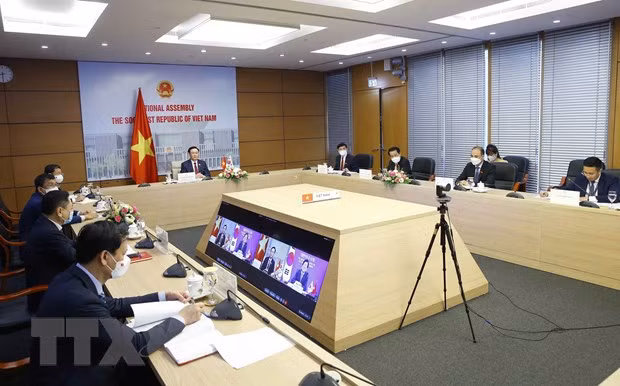 Visita del presidente del Parlamento de Vietnam a Corea del Sur dará nuevos bríos a nexos bilalterales ảnh 2