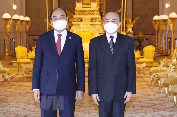 Emiten Vietnam y Camboya Declaración conjunta por la visita del presidente vietnamita al país vecino ảnh 1 Emiten Vietnam y Camboya Declaración conjunta por la visita del presidente vietnamita al país vecino ảnh 1