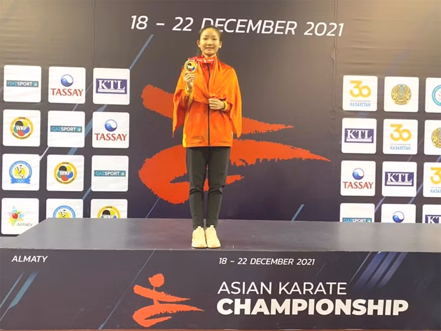 Karateca vietnamita obtiene medalla de oro en campeonato asiático ảnh 1