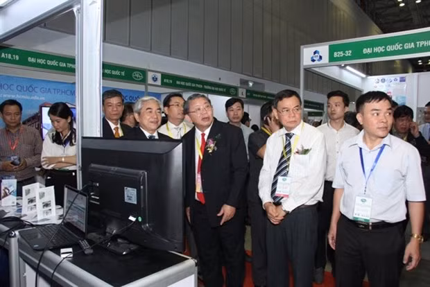Celebrarán exhibición internacional de maquinarias industriales en Vietnam ảnh 1