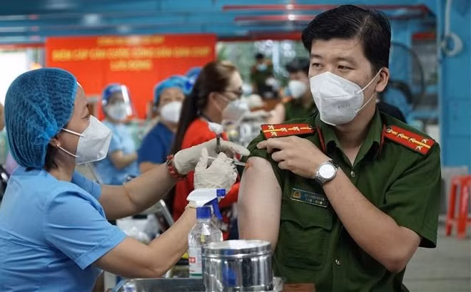 Celebran en Vietnam mitin por el Día Internacional para la prevención y el control pandémico ảnh 1