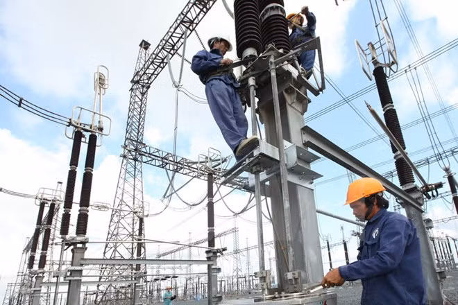 Movilizan en Vietnam más de tres mil millones USD en red de transmisión eléctrica ảnh 1