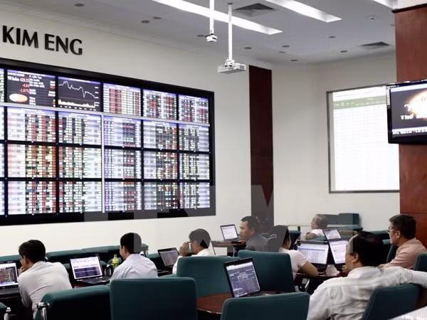 Capitalización del mercado en Vietnam representa 40 por ciento del PIB ảnh 1