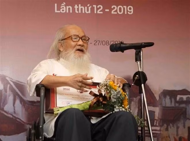 Entregan premios del concurso "Por el amor a Hanoi" ảnh 1
