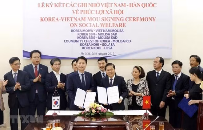 Vietnam y Corea del Sur refuerzan colaboración en bienestar social ảnh 1
